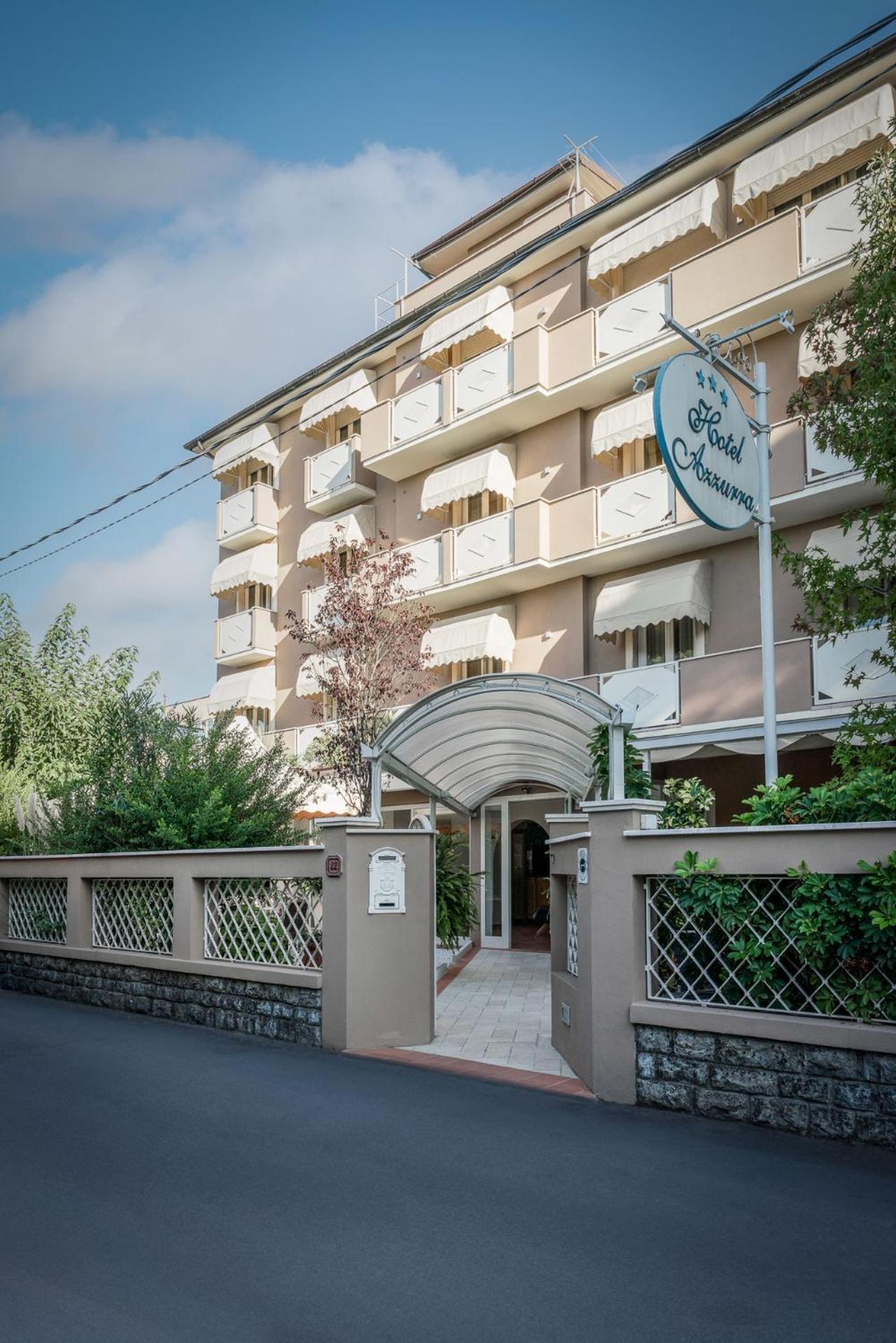 Hotel Azzurra Marina di Pietrasanta Exterior photo